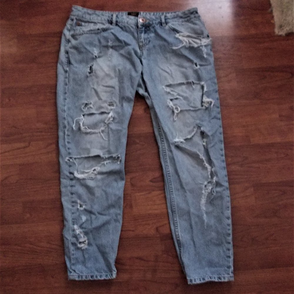 River Island Faded Denim Jean Ripped Distressed Size 10